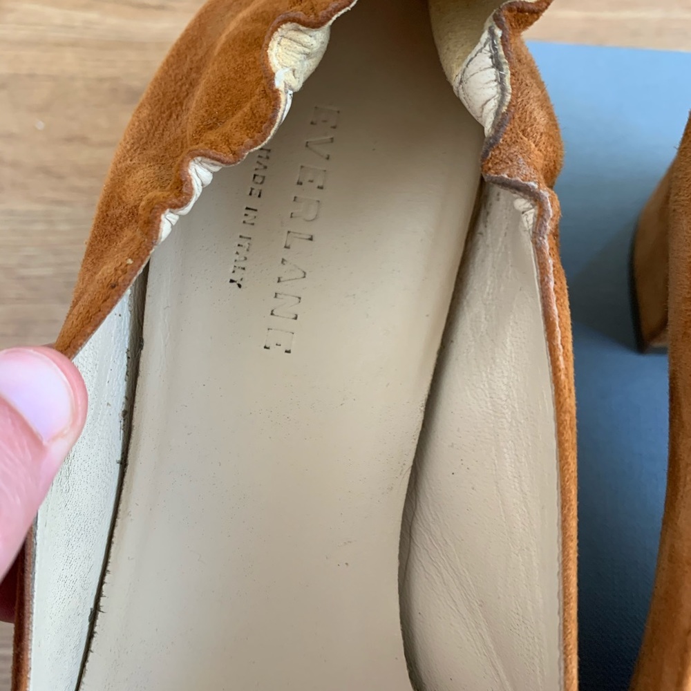 Everlane Suede Day Heel - Picture 3 of 11